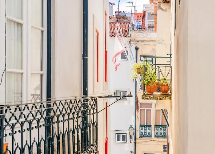 Romantic Alfama Getaway * 리스본